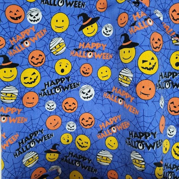 Cassandra O Halloween Scrub Top Womens Size Large Smiley Faces Medical Uniform - Picture 3 of 5